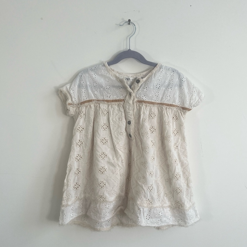 Zara Studio Swiss embroidery eyelet dress. Size 6-7Y